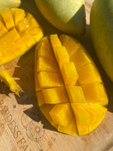Load image into Gallery viewer, Mango | Nam dok mai | Thailand ~2kg Box (5 - 8 Mangos)