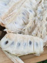 Load image into Gallery viewer, SOURSOP | GUANABANA COROSSOL DOMINICAN REPUBLIC  (BOX ~5 LBS 1-8 FRUITS)