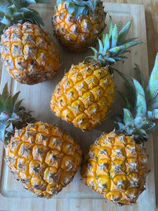 Pineapple | Queen Victoria Baby Pineapple | Mauritius | Box ~2kg (5-6 Pieces)