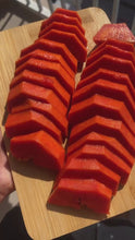 Load and play video in Gallery viewer, Sweet Papaya | Maduro (5 lbs)
