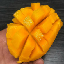 Load image into Gallery viewer, MANGO | EGYPTIAN OWEIS BOX 3KG (7-14 MANGOS)
